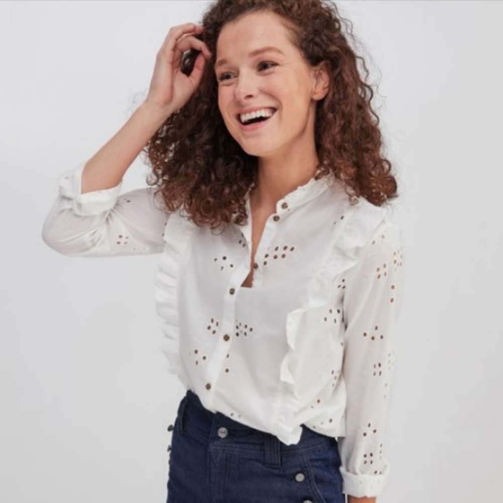 Ruffled broderie anglaise blouse